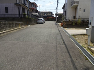 【前面道路含む現地写真】 | 川西市大和東5丁目9の59　建築条件無土地