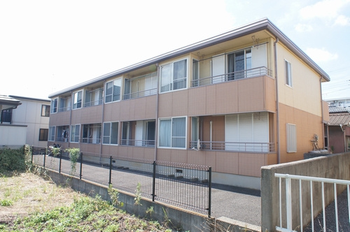 メゾンイースト初石