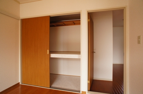 メゾンイースト初石の収納