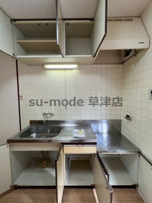 【キッチン】 | 湖南市岩根貸家 | 使いやすいキッチンです
