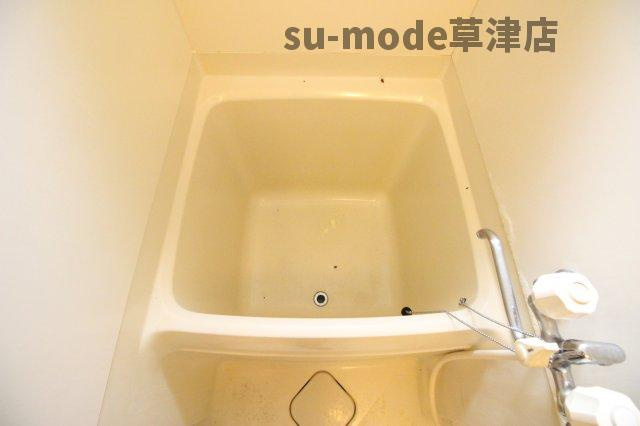 【浴室】 | 湖南市岩根貸家 | コンパクトなお風呂です