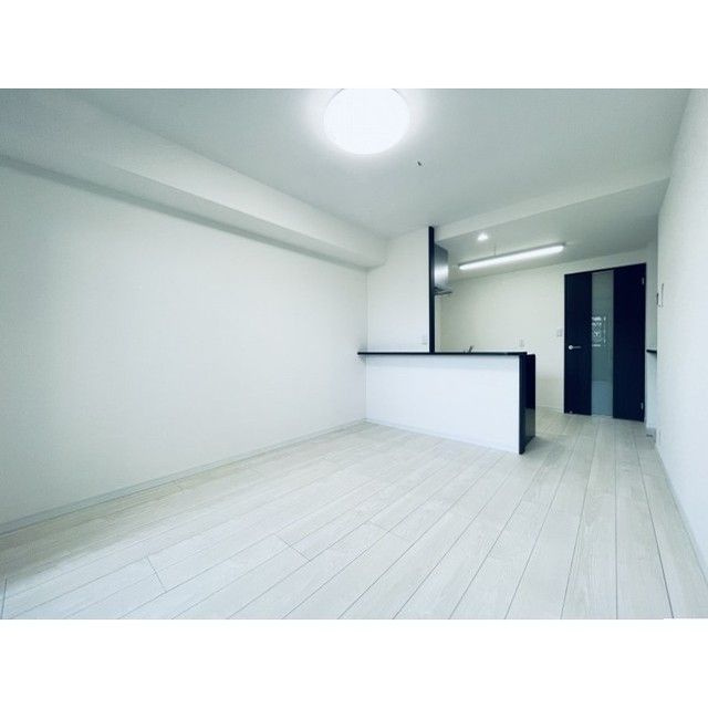 熊本市中央区萩原町の賃貸マンションの居間・リビング