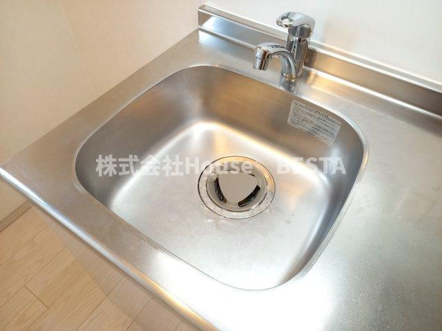 レジディア神戸三宮プレイスのキッチン