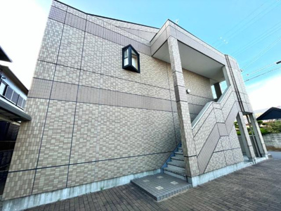 【外観】 | リュウズ・八幡 | 外観写真（昼）