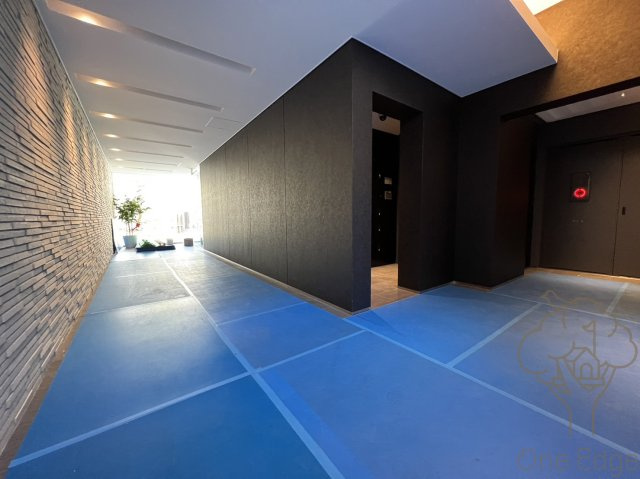 Parkhouse南森町のロビー