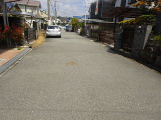 【前面道路含む現地写真】 | 川西市大和東2丁目20の3　中古一戸建て