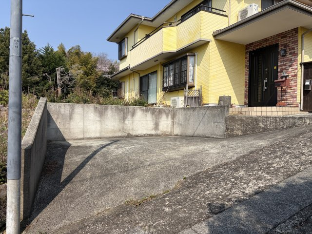 湯河原町　吉浜の駐車場|2台分
