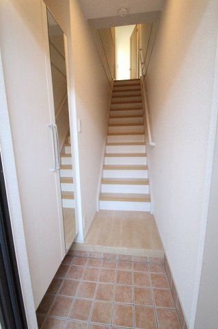 カーサミニョンの玄関