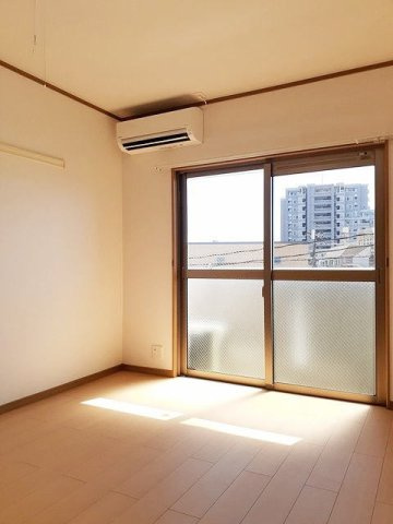 カルフールＢ．Ｃ白山の内装