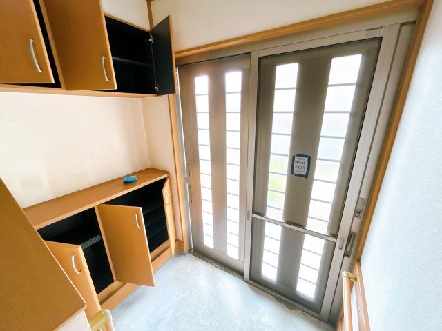 いわき市【鹿島町米田】　不動産プラスの玄関|落ち着いた玄関です