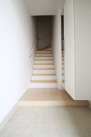 ル　ボノー　Ⅱの玄関