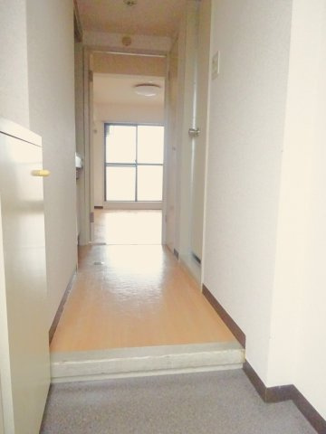 レナジア西堀の玄関|＊イメージです