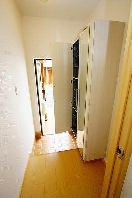 クレメント　ヴィラＢの玄関