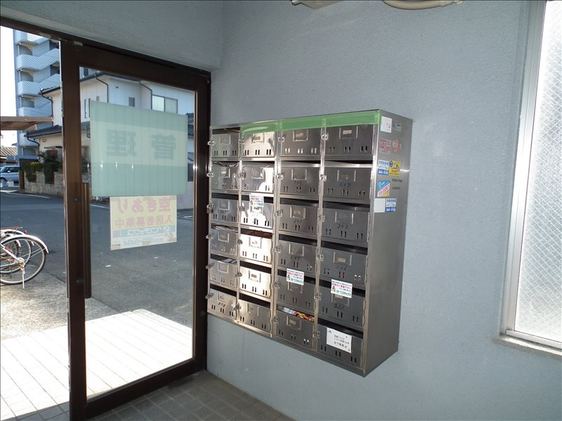シャトレ若葉のロビー