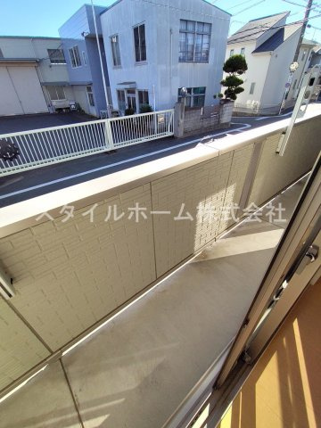 カーサ　フェリーチェⅡのバルコニー|落ち着いた時間を過ごせるバルコニーです