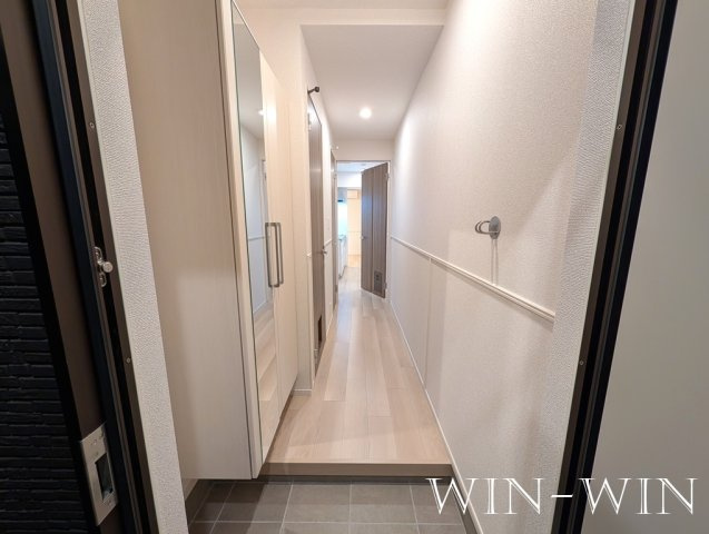 ヒカルサ豊橋小向町の玄関