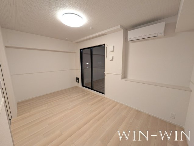 ヒカルサ豊橋小向町の居間・リビング