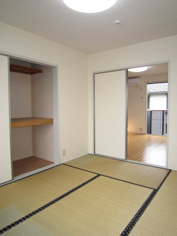 クレストコトーA棟の和室|全居室に照明器具設置