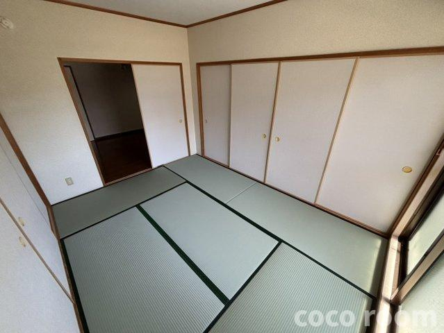 セントラルハイツDの和室
