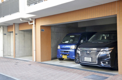 【駐車場】 |  Cerca　Torre