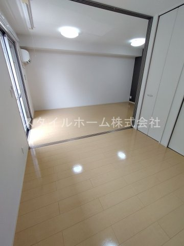 グランシャリオ御園の洋室|別部屋写真です。