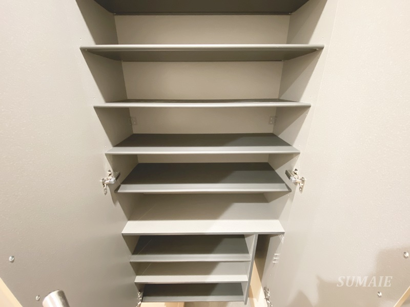 Ｎｏｂｌｅ ｒａｆｆｉｎｅｒ上小町の収納|シューズボックスです☆