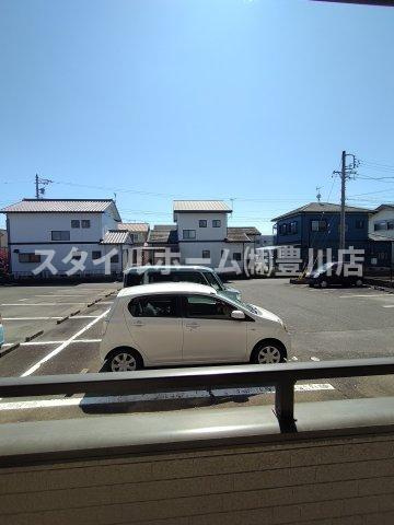 ベルウッドKEIの駐車場