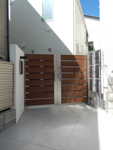 BHテラス東中野のエントランス