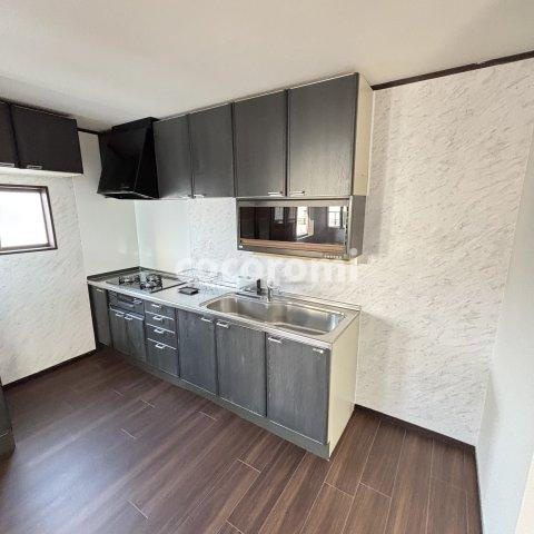 車庫3台付　戸建のキッチン