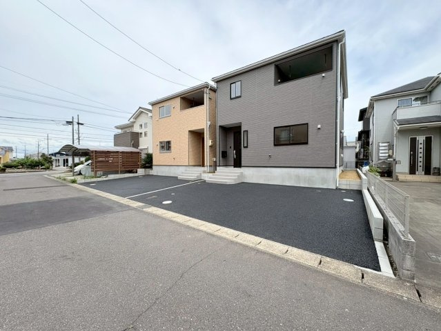クワイエ　各務原市鵜沼朝日町第6　全2区画分譲の外観|■全体写真　
■ヤマダ不動産　株式会社リライフ　