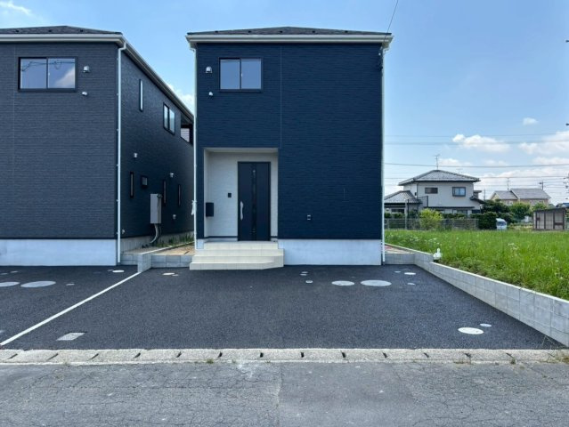 クワイエ　羽島市小熊町内粟野第２　全２区画分譲の駐車場|■駐車場　■ヤマダ不動産　株式会社リライフ　
■夢のマイホーム購入をフルサポートします！