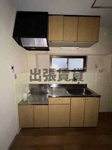 仲介手数料0円！！スリーハイツのキッチン