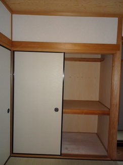 【収納】 | 川西市丸山台3丁目5の61　中古一戸建て