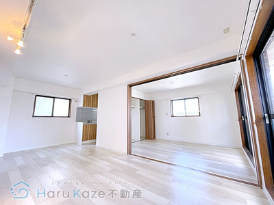 【居間・リビング】 | グランプリシード【名古屋市賃貸・エレベーター】