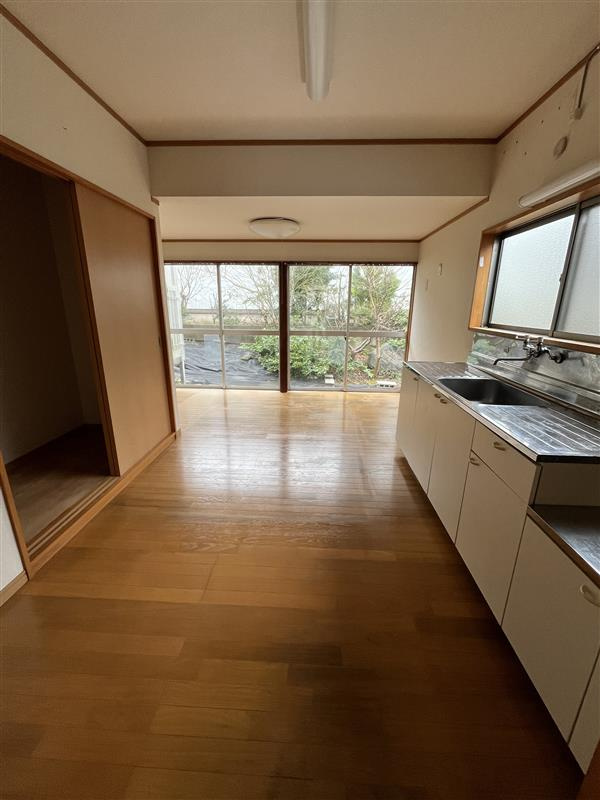 米山台貸家のキッチン
