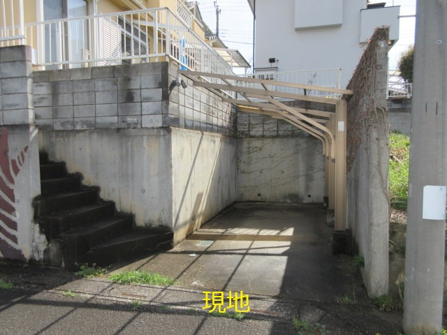 中古戸建　吉見町田甲1201-261（期間限定現況販売）の駐車場