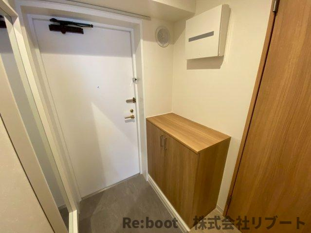 西船橋スクエアガーデンの玄関