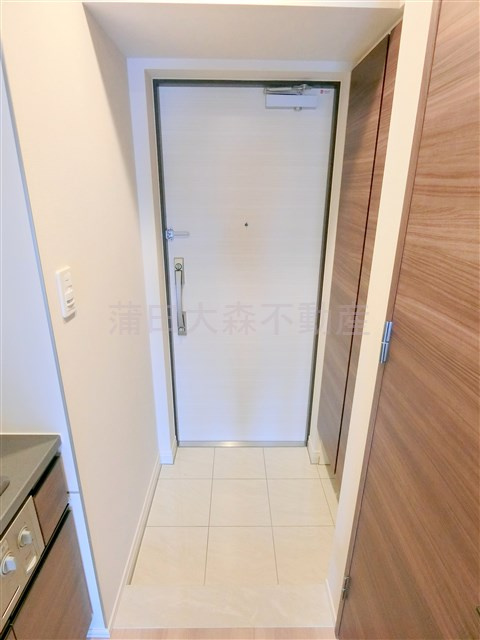 プライマル蒲田の玄関