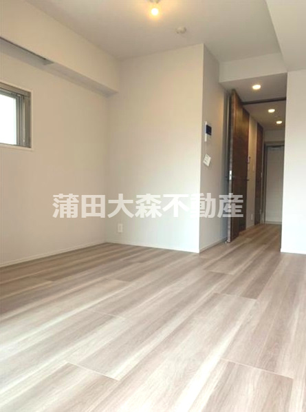 プライマル蒲田の居間・リビング