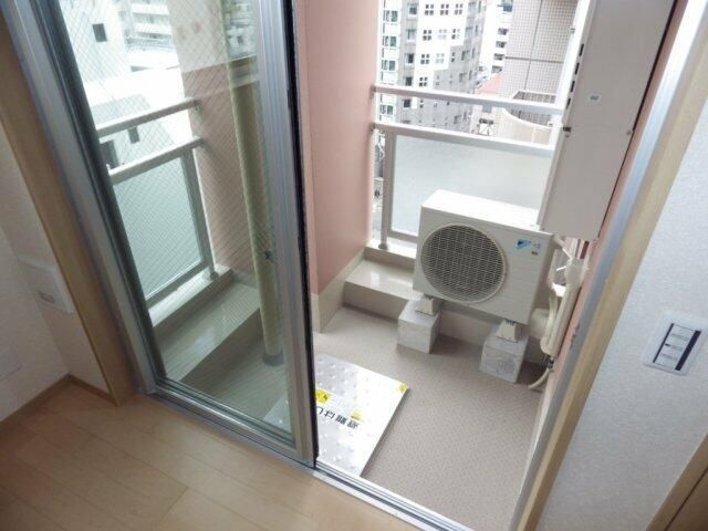 ＫＭ中目黒ビルのバルコニー