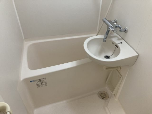 新品家具付きマンション水道11(KaGood東京)の浴室