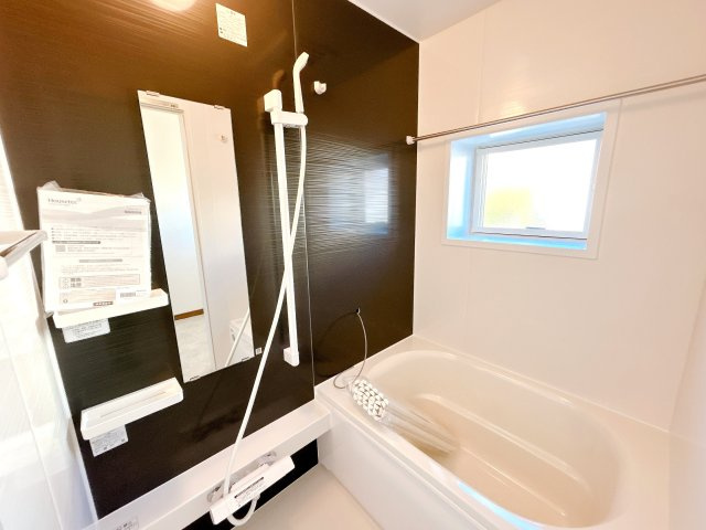いわき市泉ケ丘３丁目　戸建て　不動産プラスの浴室|ゆったり過ごせるお風呂です