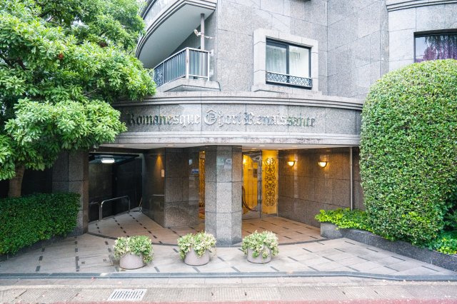 【中古マンション】ロマネスク大濠ルネッサンスのエントランス