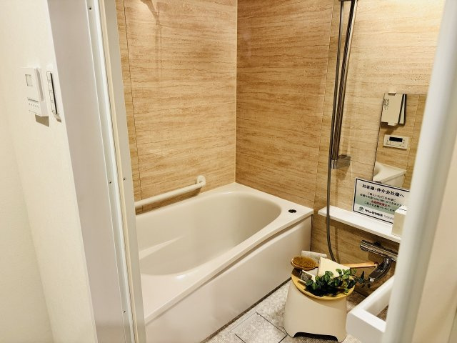 ライオンズマンション南大沢の浴室|～のびのびくつろげるバスルーム　１日の締めくくりに癒やしのバスタイムを～