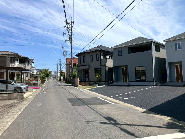 【商談中】クワイエ　江南市大間町新町第1　全2区画分譲の前面道路含む現地写真|■前面道路　■ヤマダ不動産　株式会社リライフ　
■夢のマイホーム購入をフルサポートします！