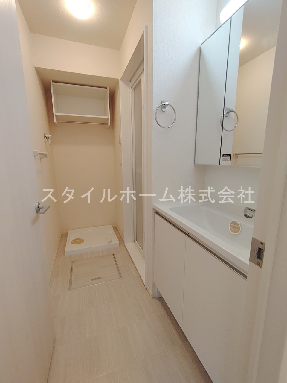 コンフォール西小鷹野Ⅱの洗面所