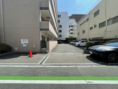 【駐車場】 | マジョール松崎町