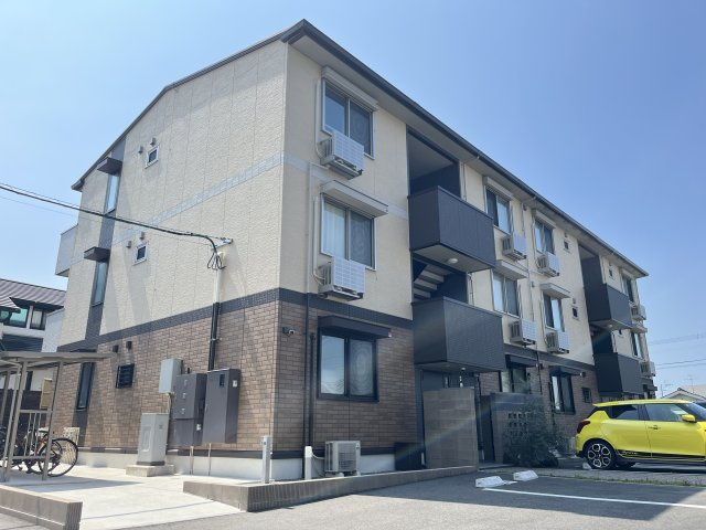 アベニール新八代