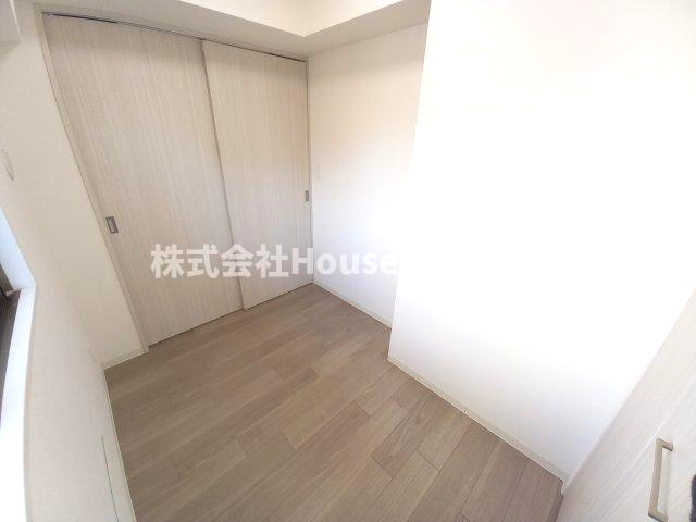 プレサンス兵庫駅前の寝室