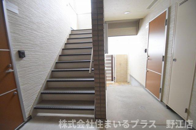 フジパレス鶴見Ⅵ番館のロビー